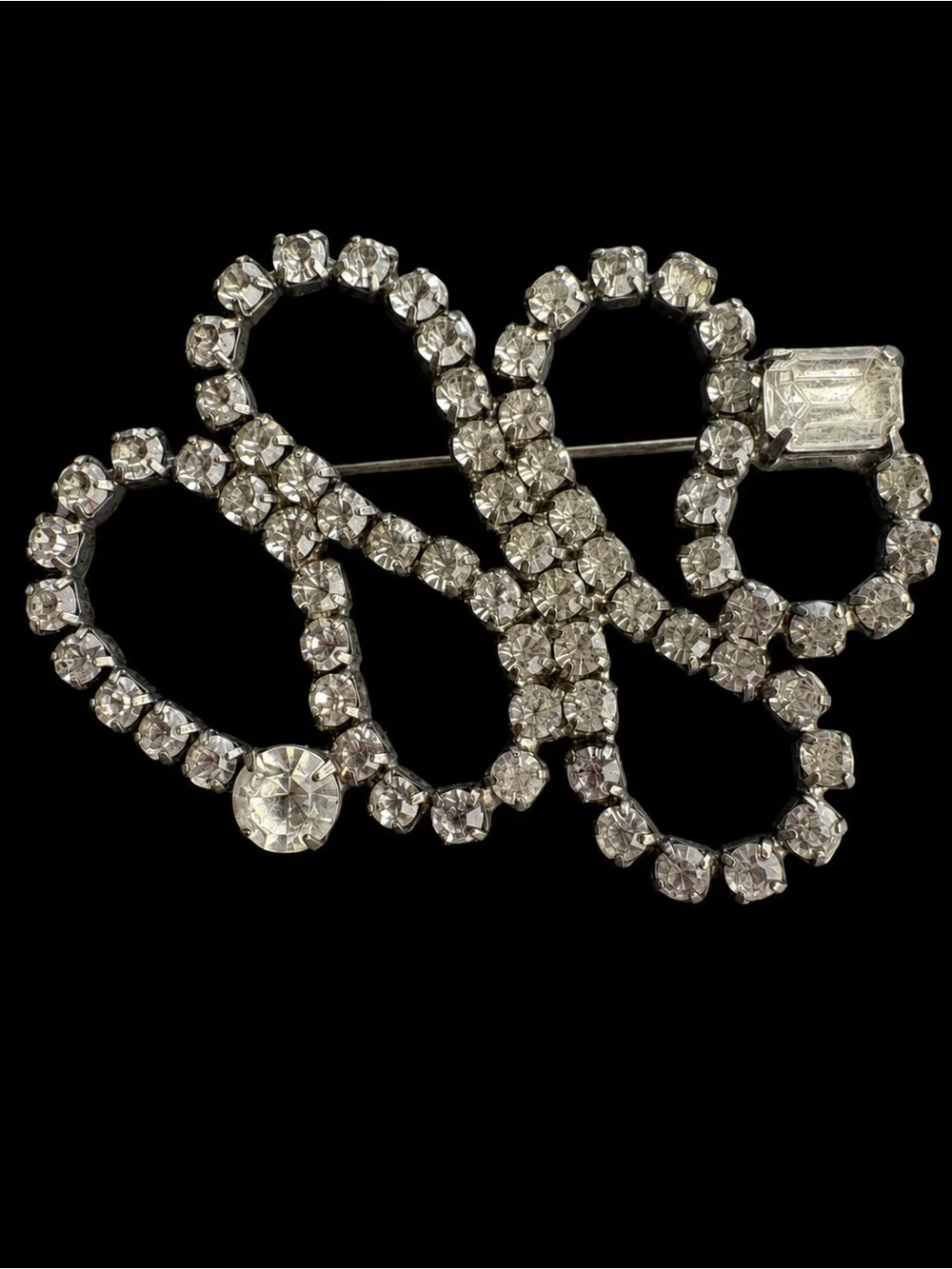 Vintage 1950s Clear Rhinestone Abstract Loop Brooch Silver Tone Mid Century Pin